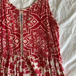 Red and White Patterned Sleeveless Dress